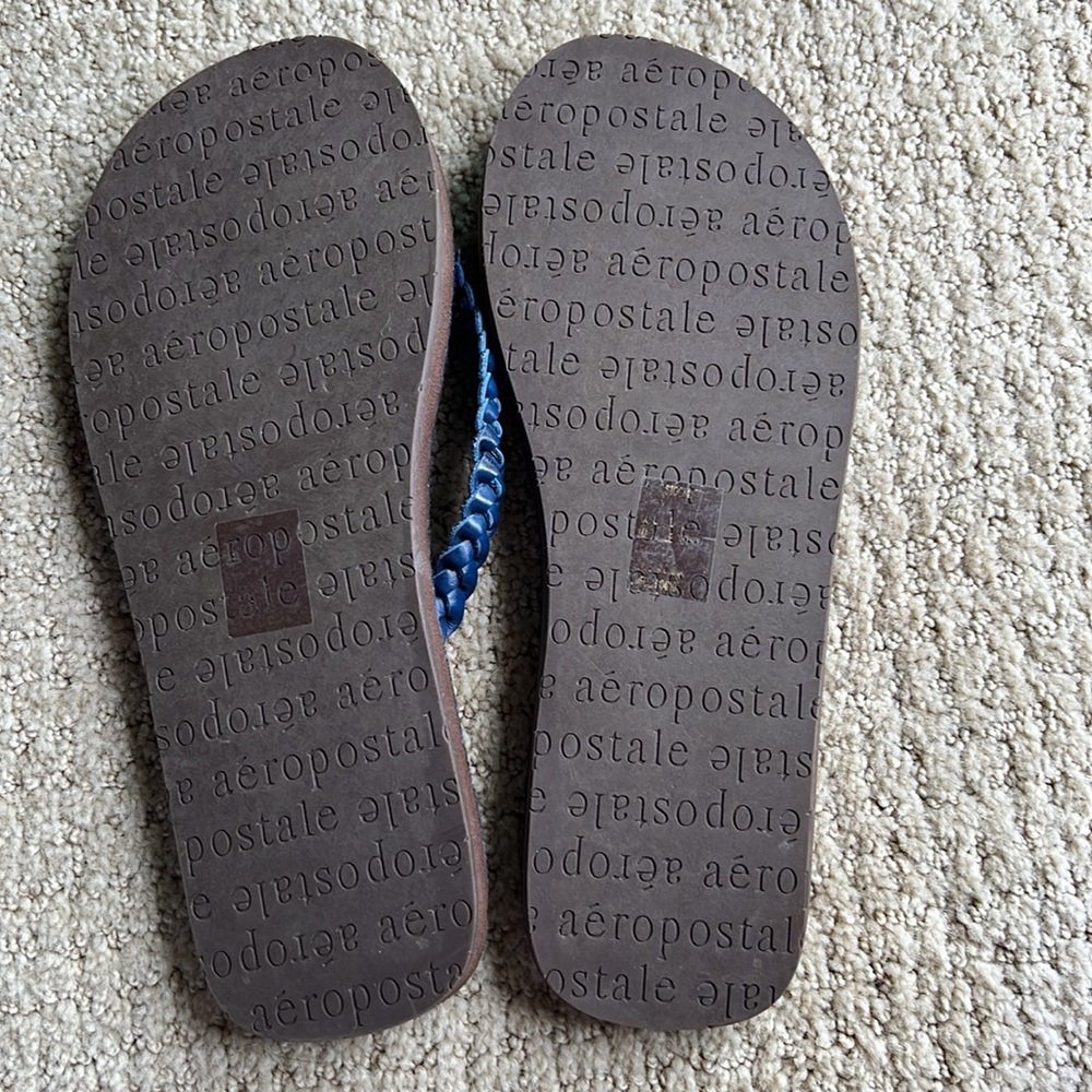 NWT Aeropostale Navy Flipflips - Picture 2 of 4
